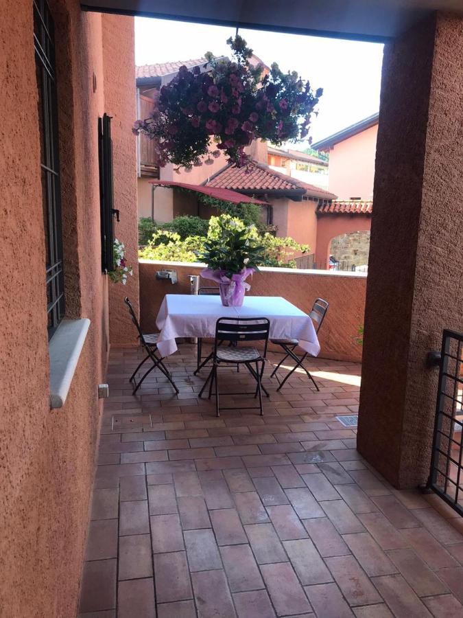شقة Casa Del Balcone Fiorito Cormòns المظهر الخارجي الصورة